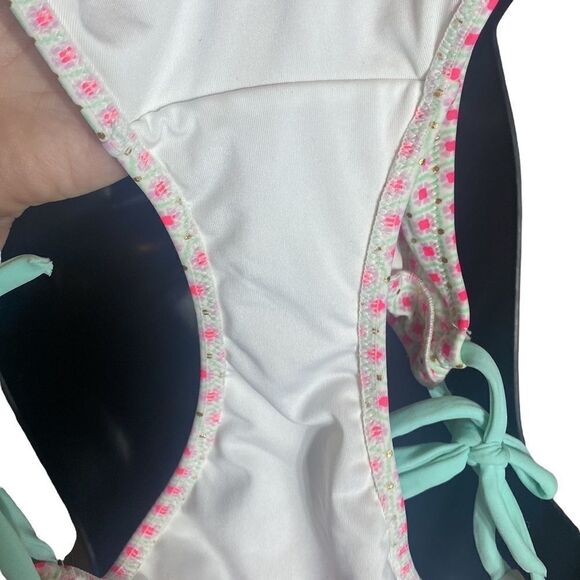 Victoria’s Secret small white boho floral geometric bikini bottom hip tie - Picture 5 of 5